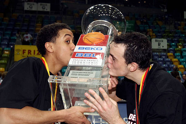 比赛中至关 比赛中至关