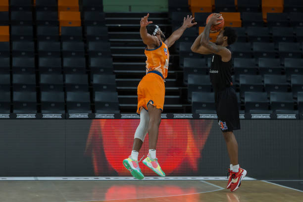 当有人在职 当有人在职